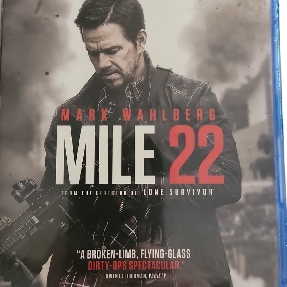 Mark Wahlberg MILE 22 Blu-Ray + DVD + Digital